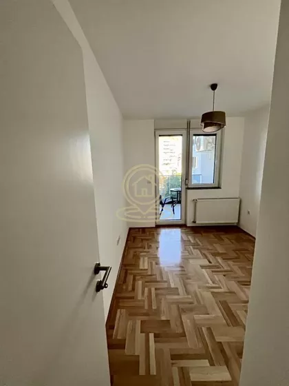 Čair | 4zida.rs