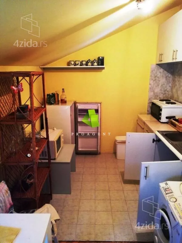 Garsonjera | 4zida