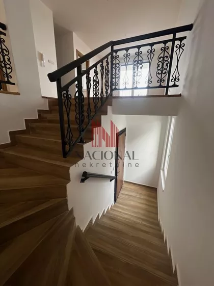 Sremska Kamenica | 4zida.rs