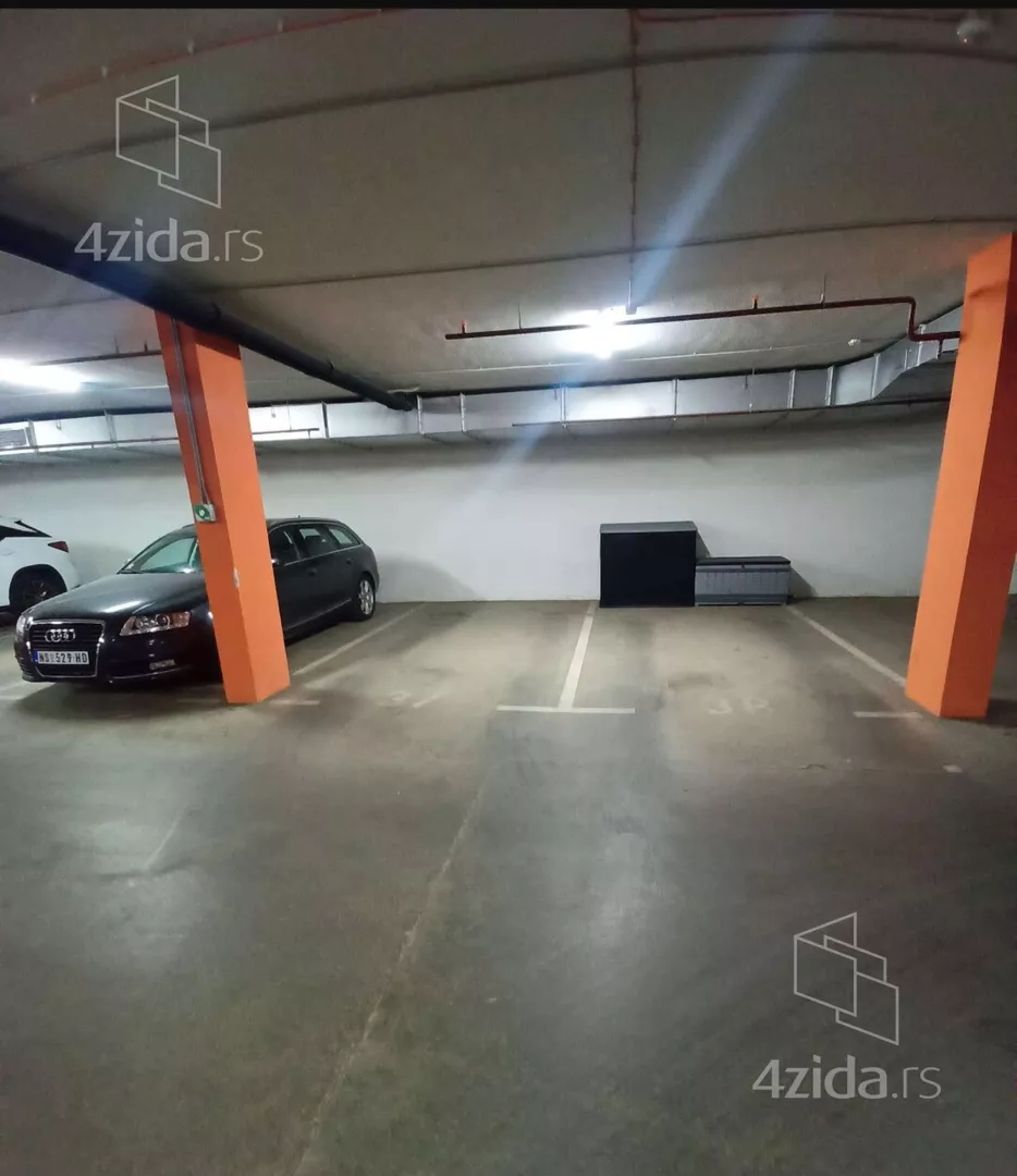 Garaža | 4zida