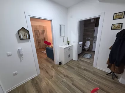 Lovćenska 8 | 4zida.rs