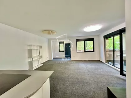 Kraljice Katarine | 4zida.rs