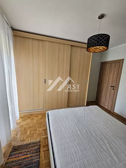Železnička | 4zida.rs
