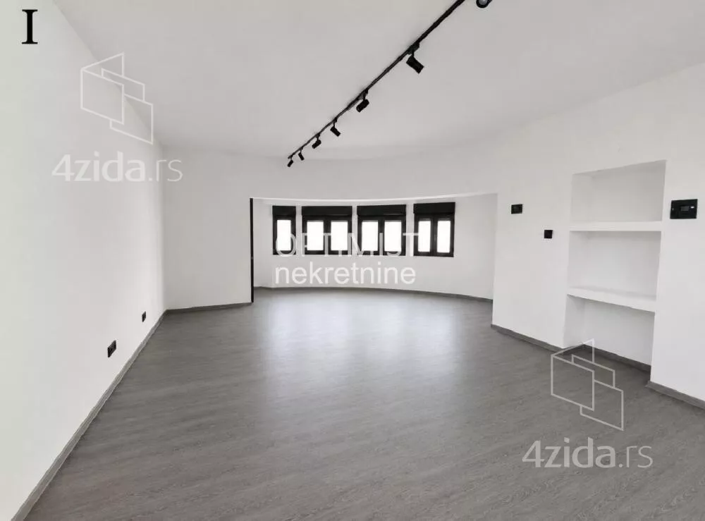 Lokal | 4zida