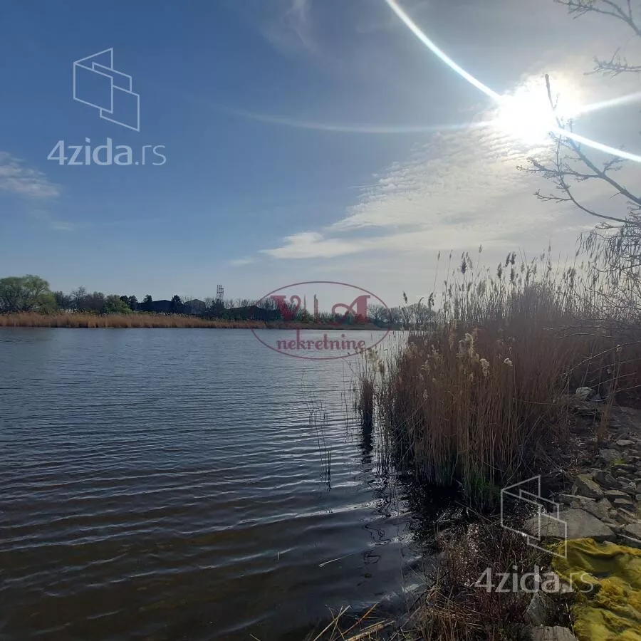 Plac | 4zida