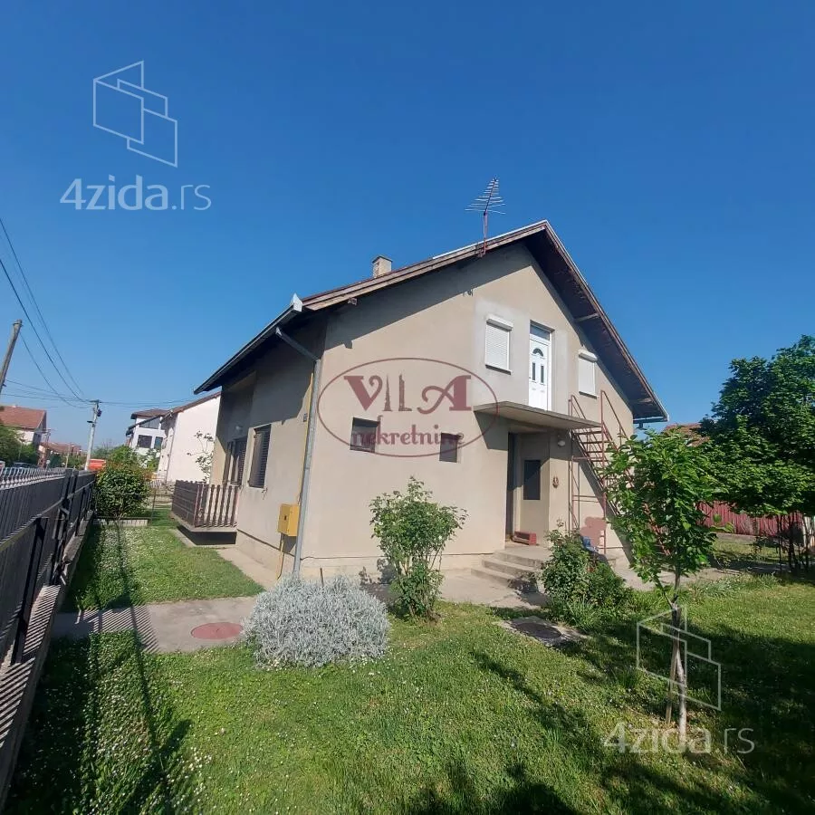 Kuća | 4zida