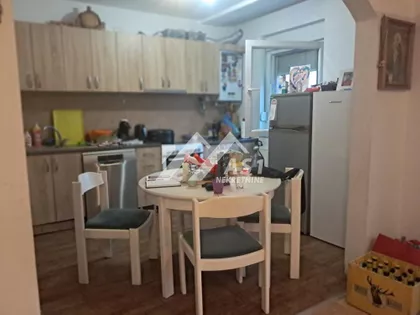 SLAVKA RODICA | 4zida.rs