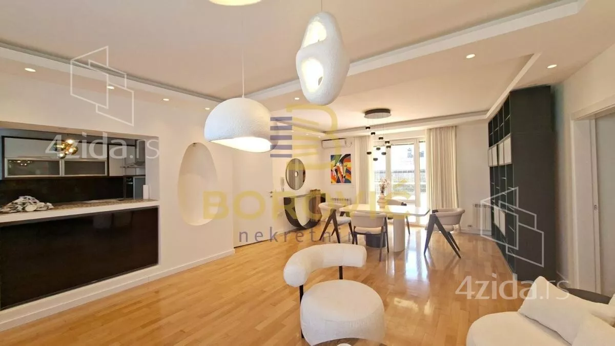 Petosoban stan | 4zida