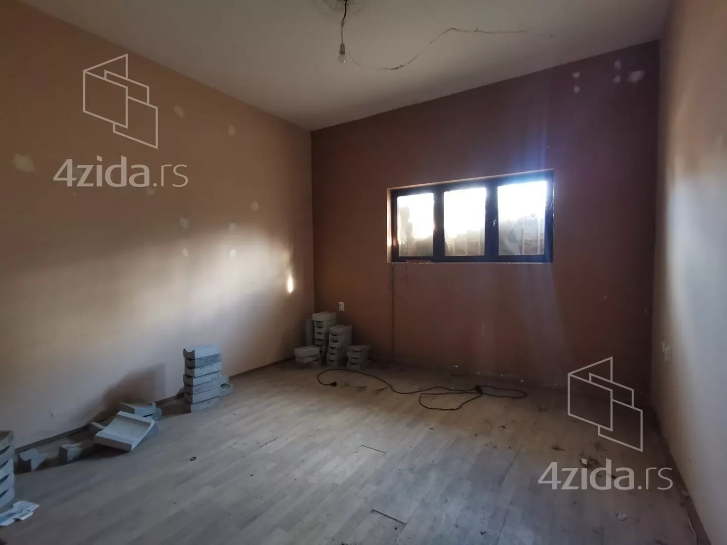 3-etažna kuća | 4zida