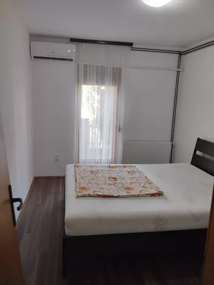 Andrićeva 1 | 4zida.rs