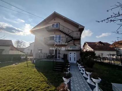 Veliko Polje | 4zida.rs