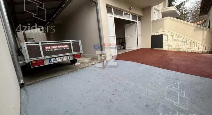 Kuća | 4zida