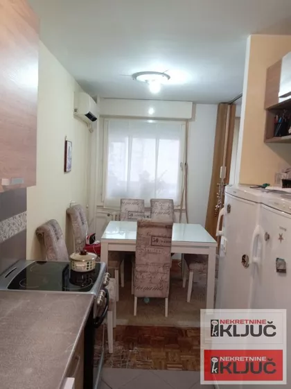 Novo Naselje | 4zida.rs