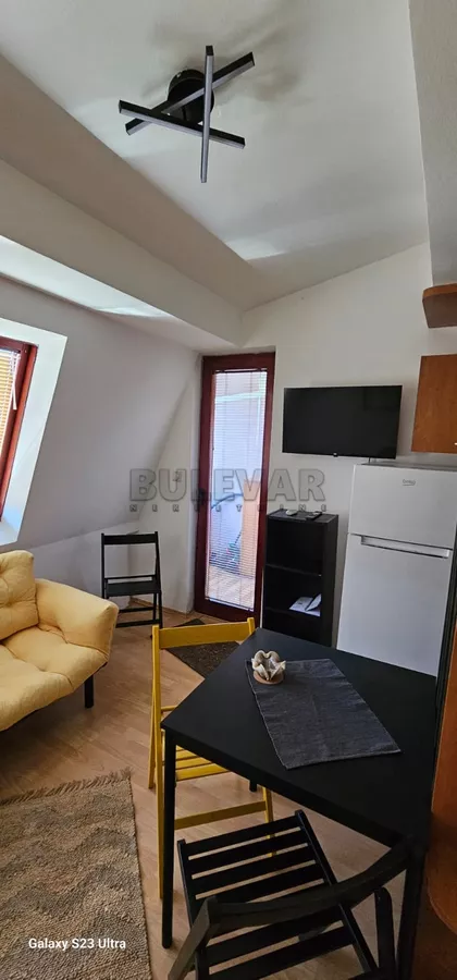 Jovana Ristića | 4zida.rs