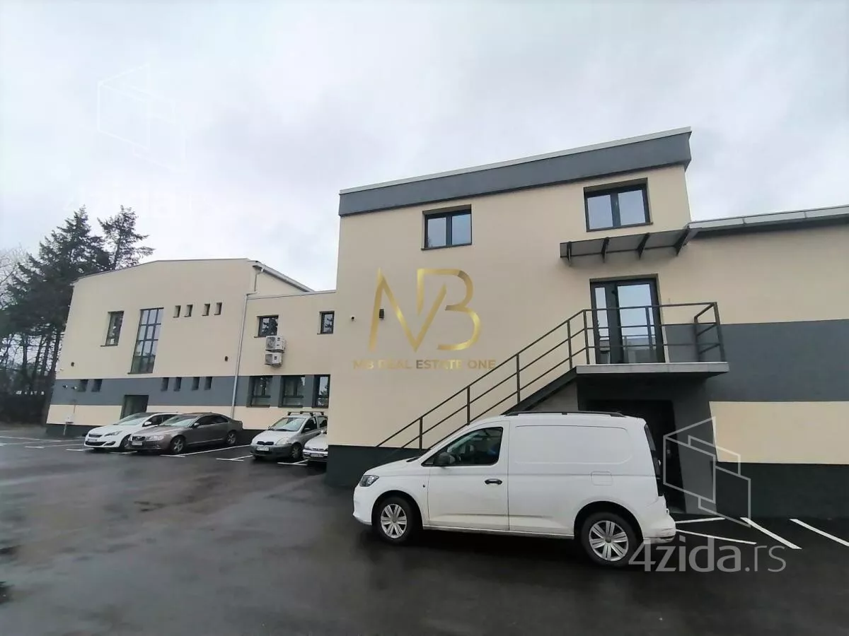 Poslovni prostor | 4zida