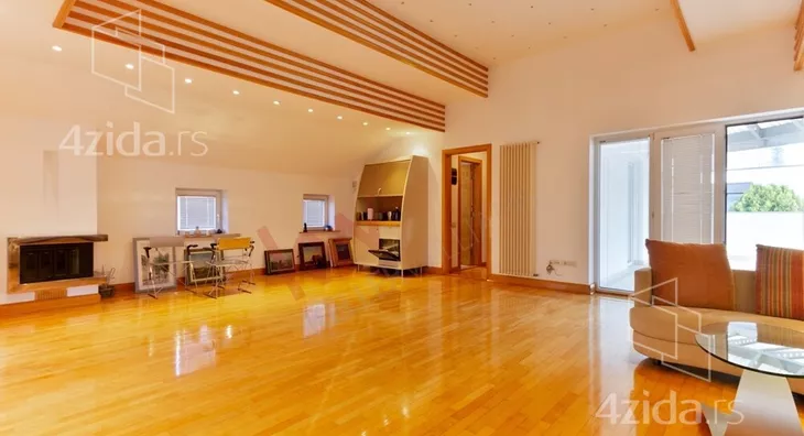 4-etažna kuća | 4zida