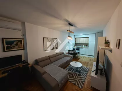 Branka Radičevića | 4zida.rs