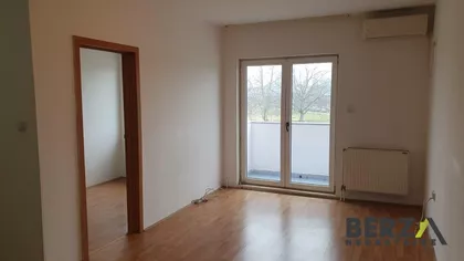 Bulevar Patrijarha Pavla (Somborski Bulevar) | 4zida.rs