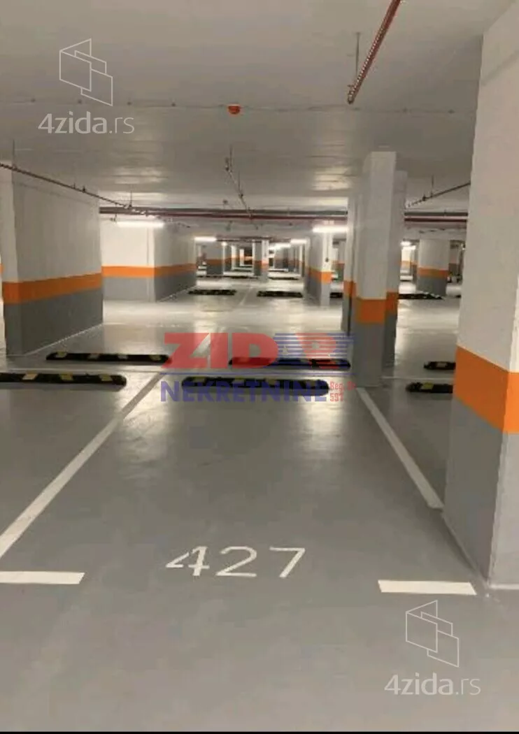 Garaža | 4zida