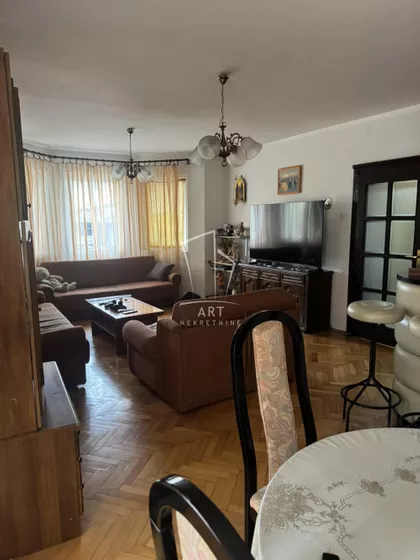 Vere Dedović | 4zida.rs