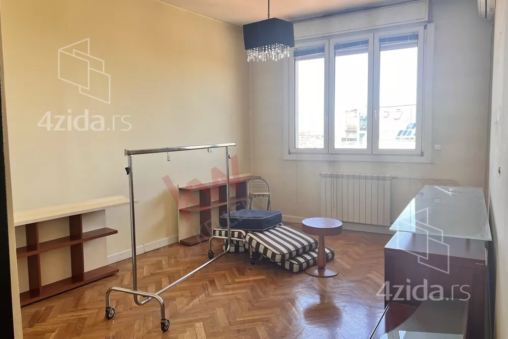 Kancelarija | 4zida
