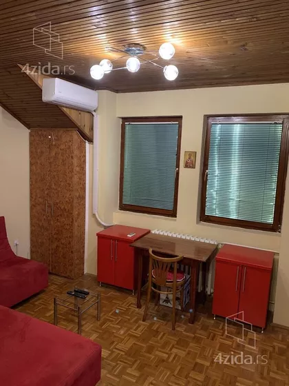 Episkopa Visariona 4A | 4zida.rs