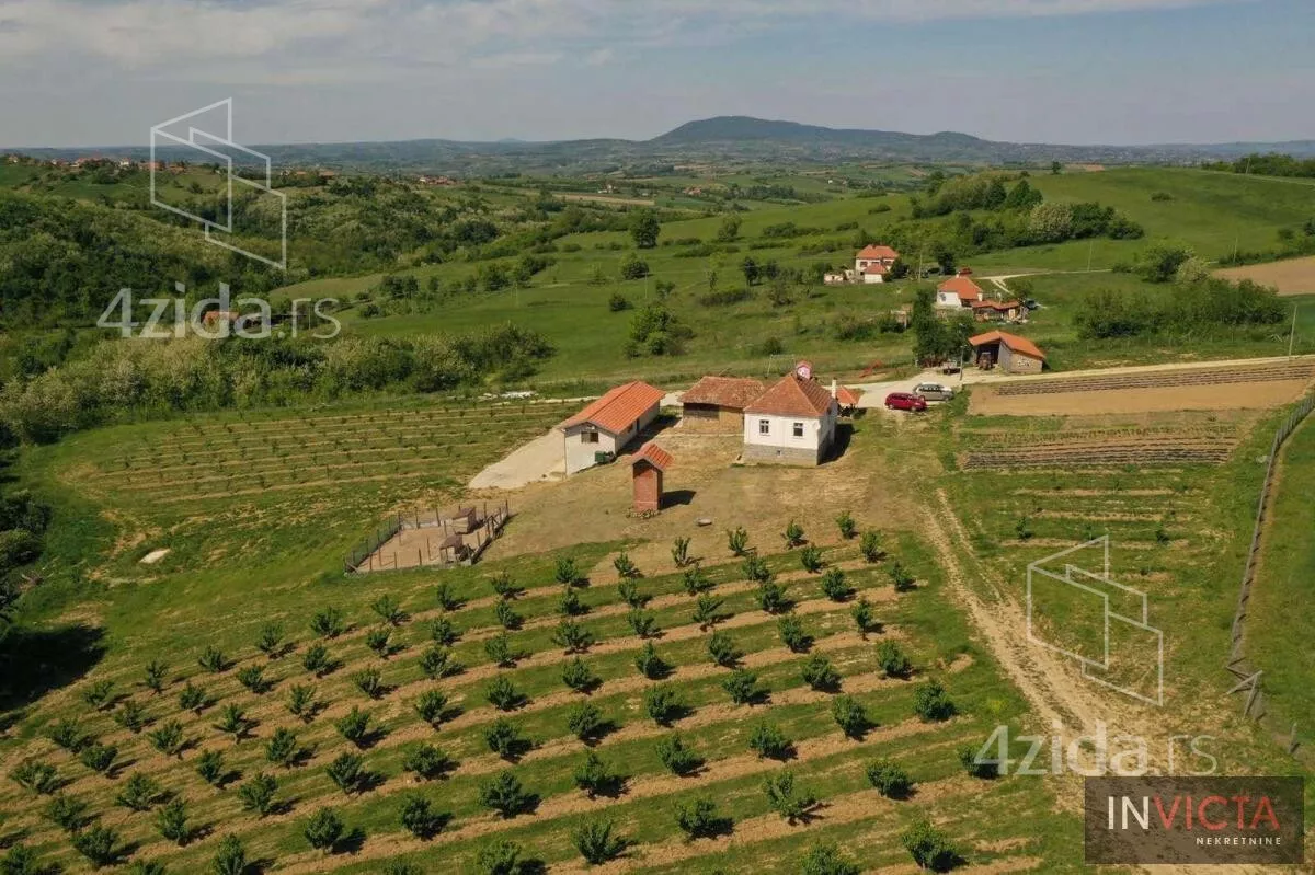 Poljoprivredno zemljište | 4zida