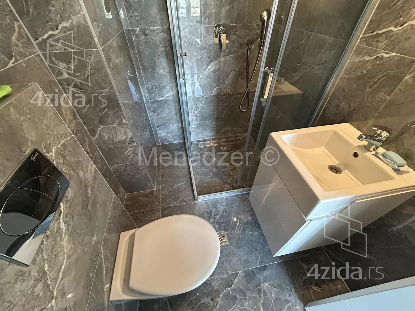 Dvoiposoban stan | 4zida