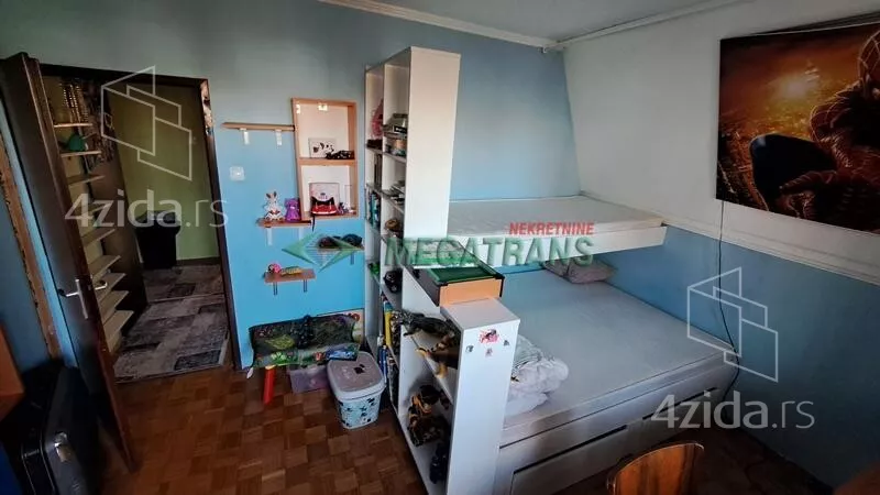 Dvoiposoban stan | 4zida