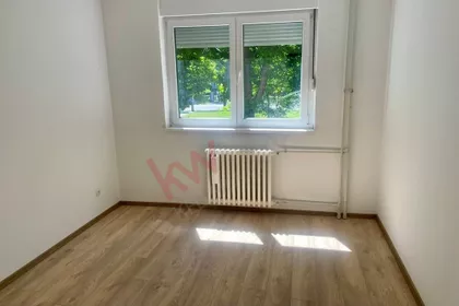 Ustanička | 4zida.rs