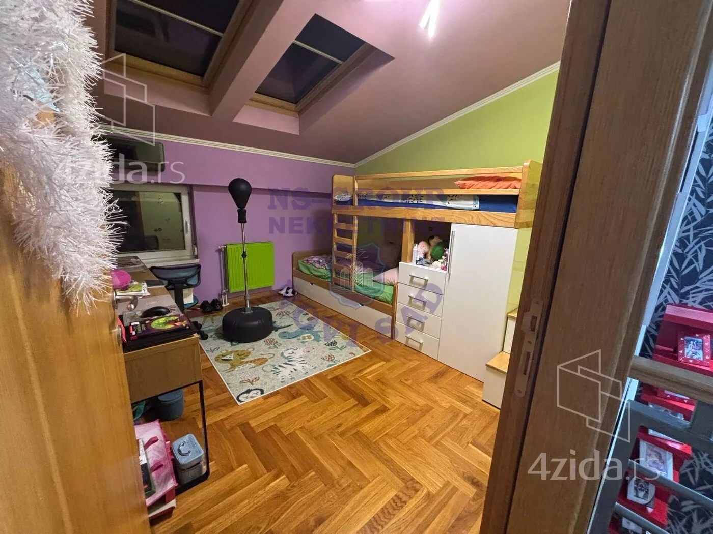 Troiposoban stan | 4zida
