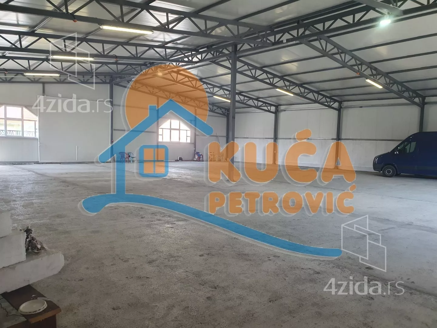 Lokal | 4zida
