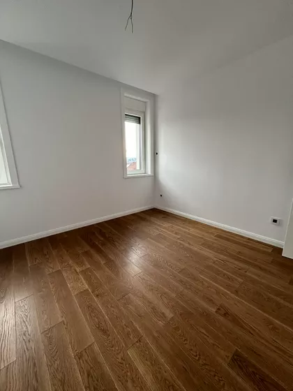 Nikolaja Hartviga | 4zida.rs