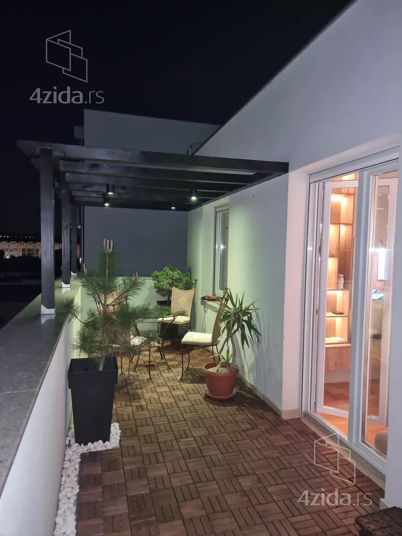 Dvoiposoban stan | 4zida