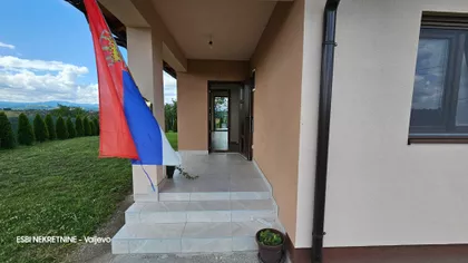Rađevo Selo | 4zida.rs