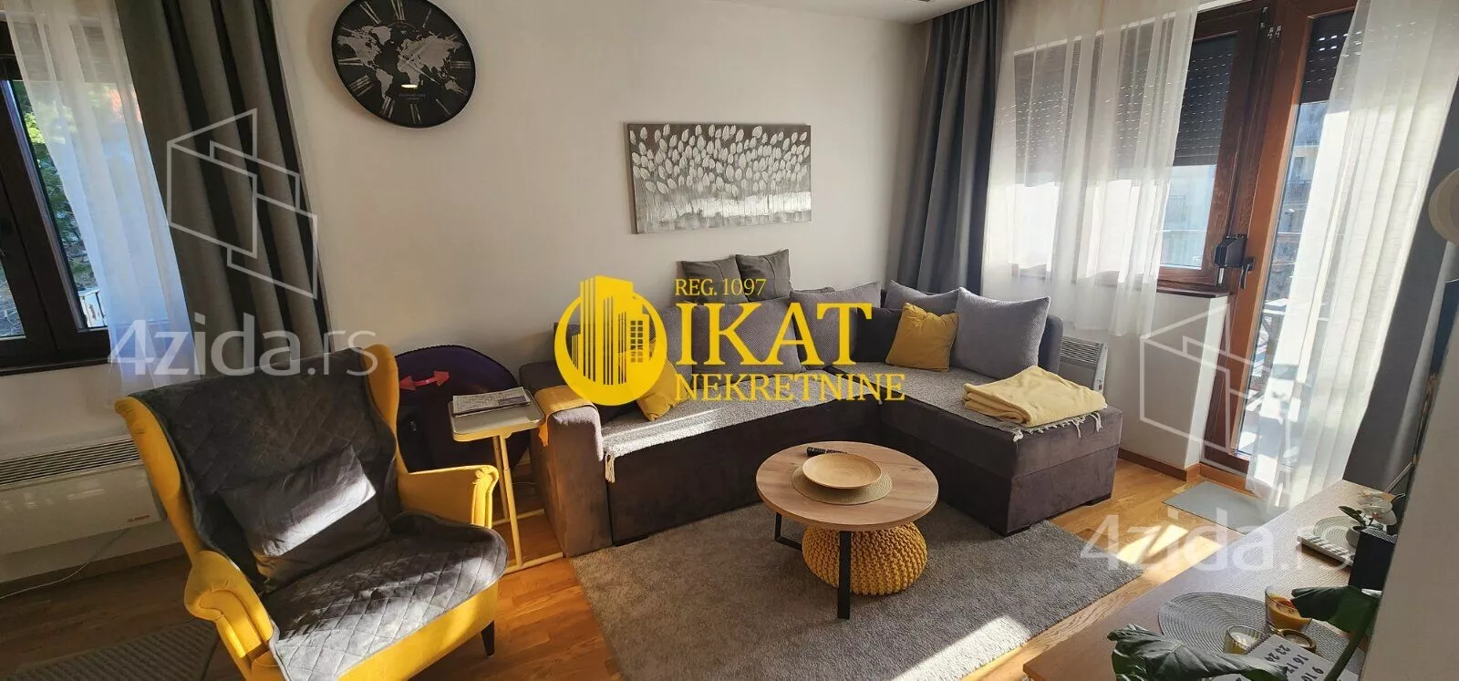 Jednoiposoban stan | 4zida