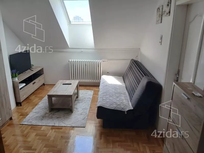 Garsonjera | 4zida