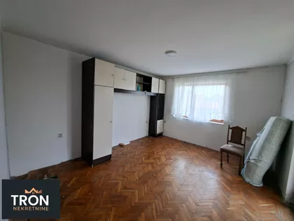 Nemanjina | 4zida.rs