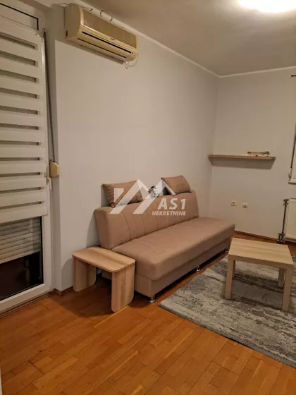 Braće Ribnikar | 4zida.rs