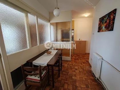Prvomajska | 4zida.rs