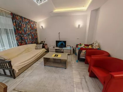 Darvinova | 4zida.rs