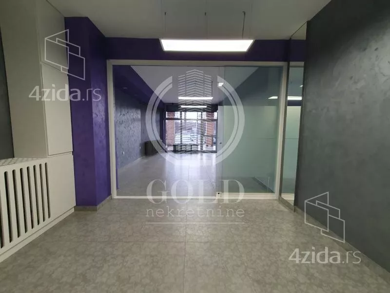 Lokal | 4zida
