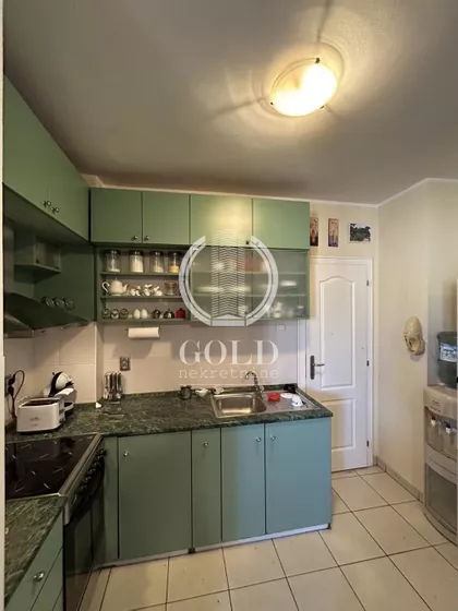 Janka Čmelika | 4zida.rs