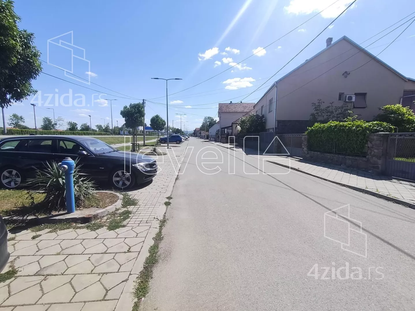 Troiposoban stan | 4zida