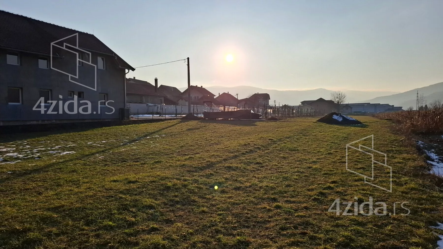 Građevinsko zemljište | 4zida