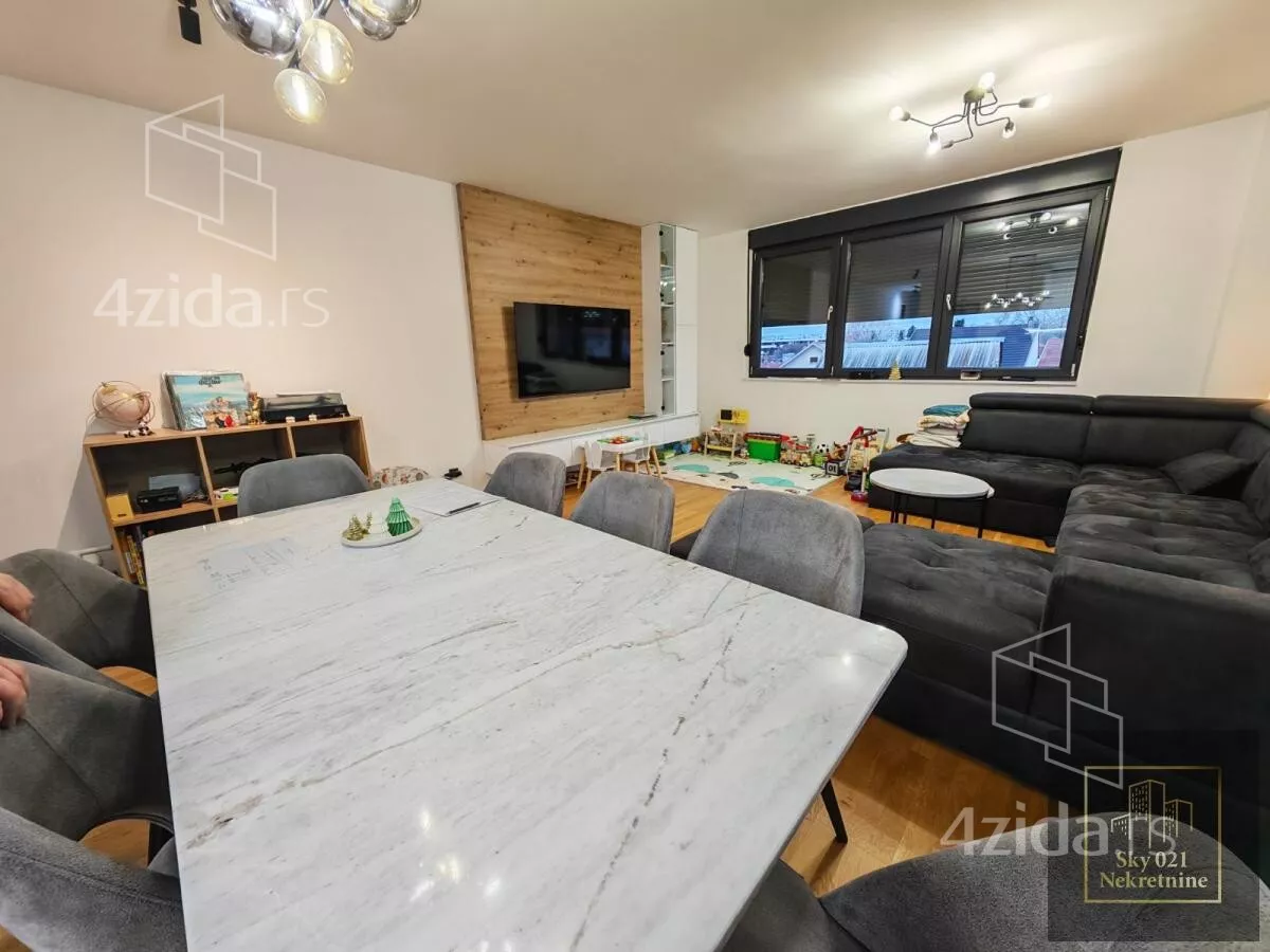 Troiposoban stan | 4zida