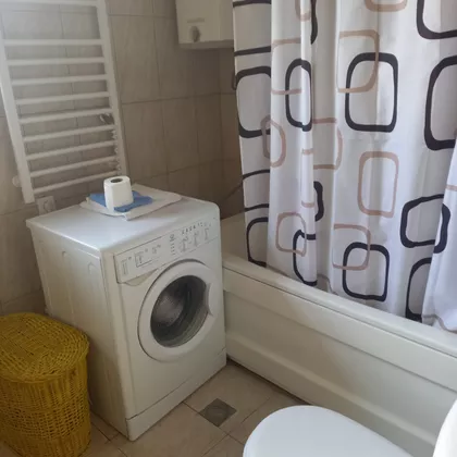 Kaluđerske Bare | 4zida.rs