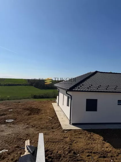 Rogača | 4zida.rs