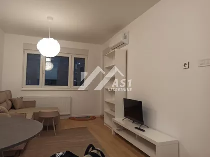 Bate Brkića | 4zida.rs