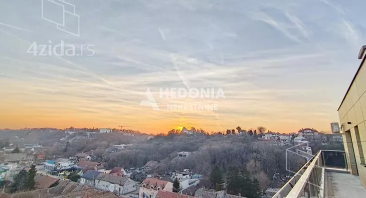 Četvoroiposoban stan | 4zida